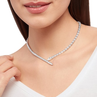 Bvlgari Jewelry 18k White Gold 5.39cttw Pave Diamond Serpenti Viper Necklace Size Large Bvlgari Jewelry 18k White Gold 5.39cttw Pave Diamond Serpenti Viper Necklace Size Large