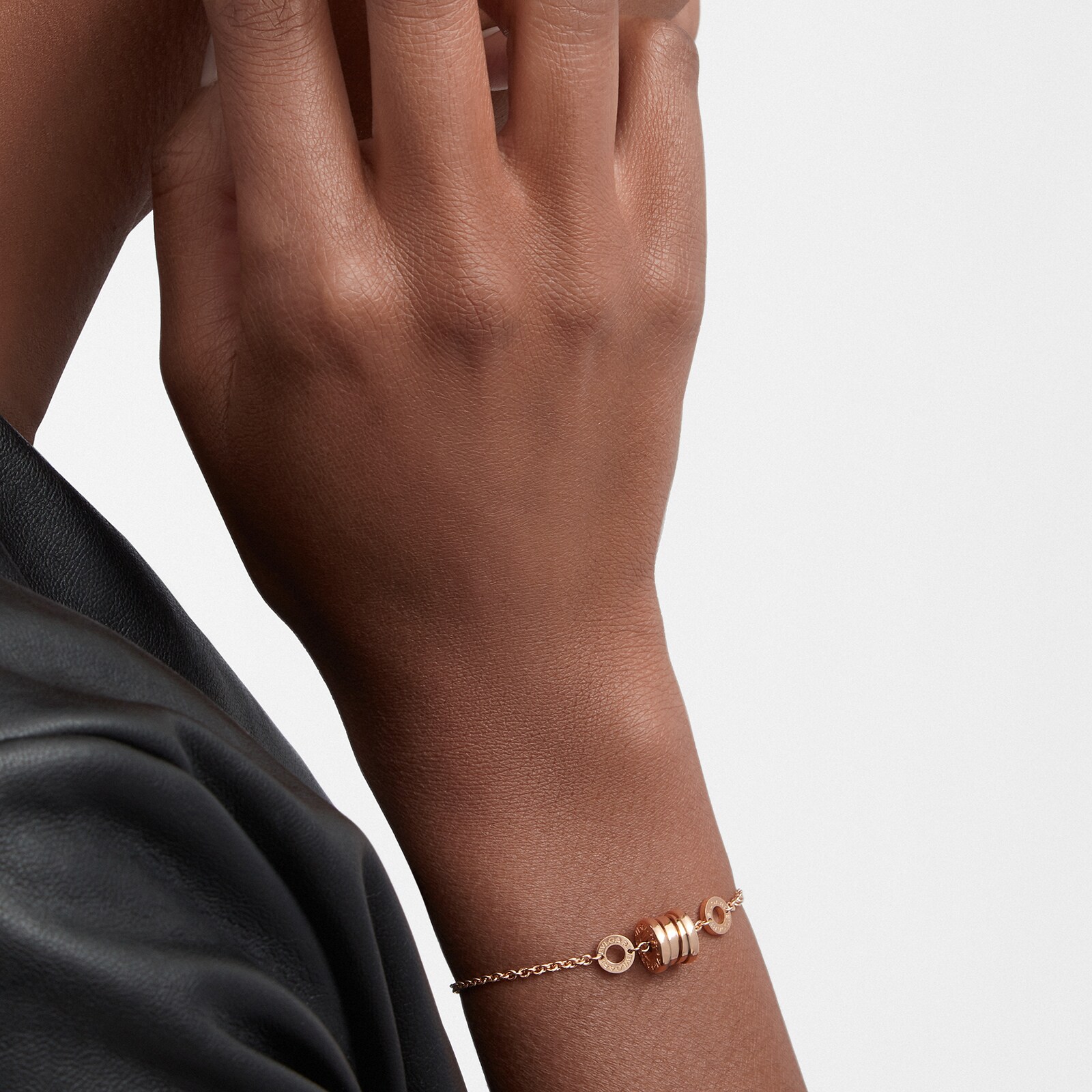 Bvlgari Jewelry 18K Rose Gold B.zero1 Bracelet - Size M/L