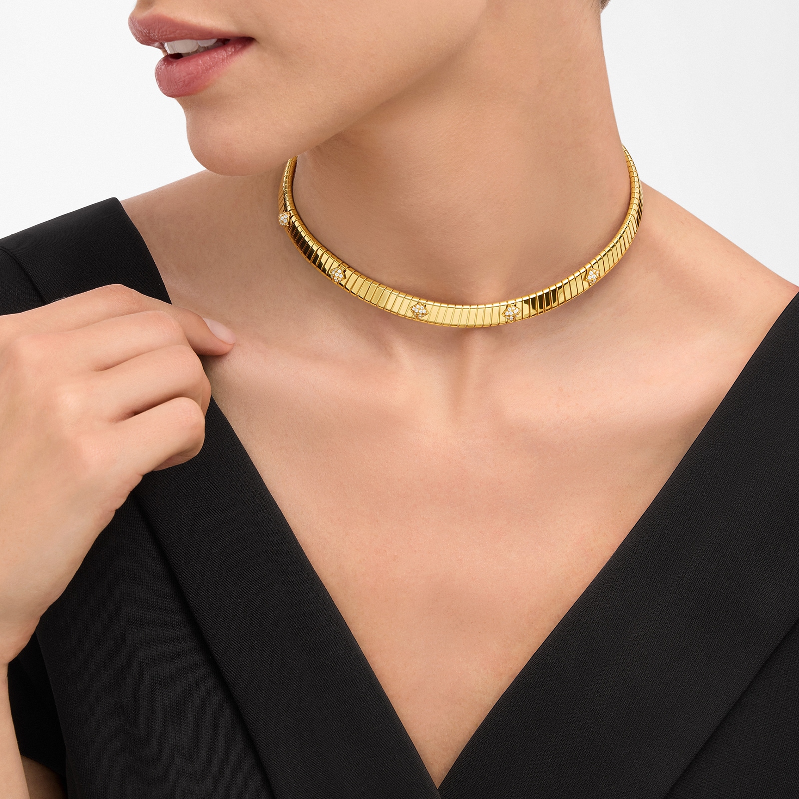 Bvlgari Jewelry 18K Yellow Gold Serpenti Tubogas Diamond Collar Necklace Bvlgari Jewelry 18K Yellow Gold Serpenti Tubogas Diamond Collar Necklace