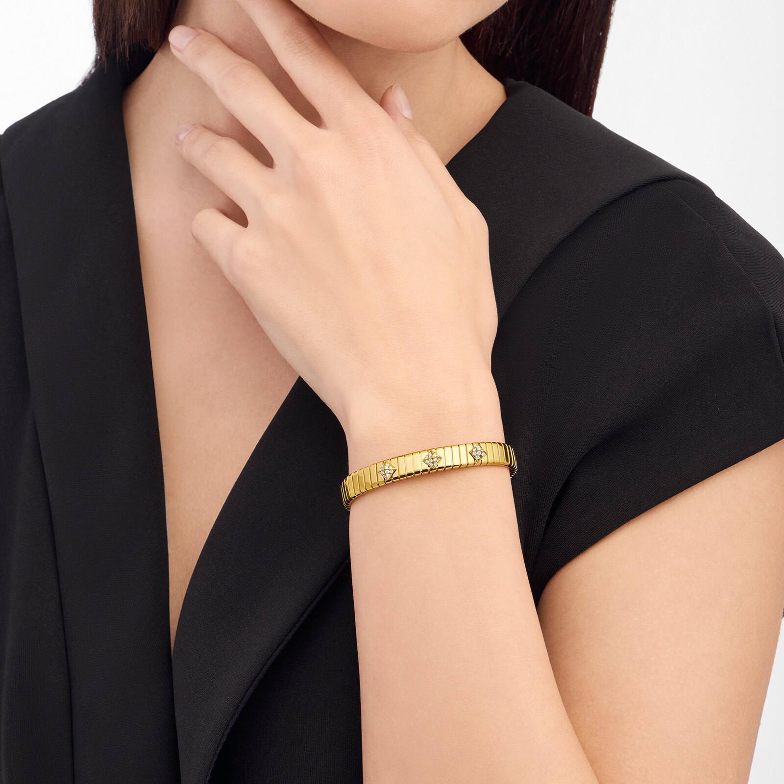 Bvlgari Jewelry 18K Yellow Gold Serpenti Tubogas Diamond Bracelet Size M