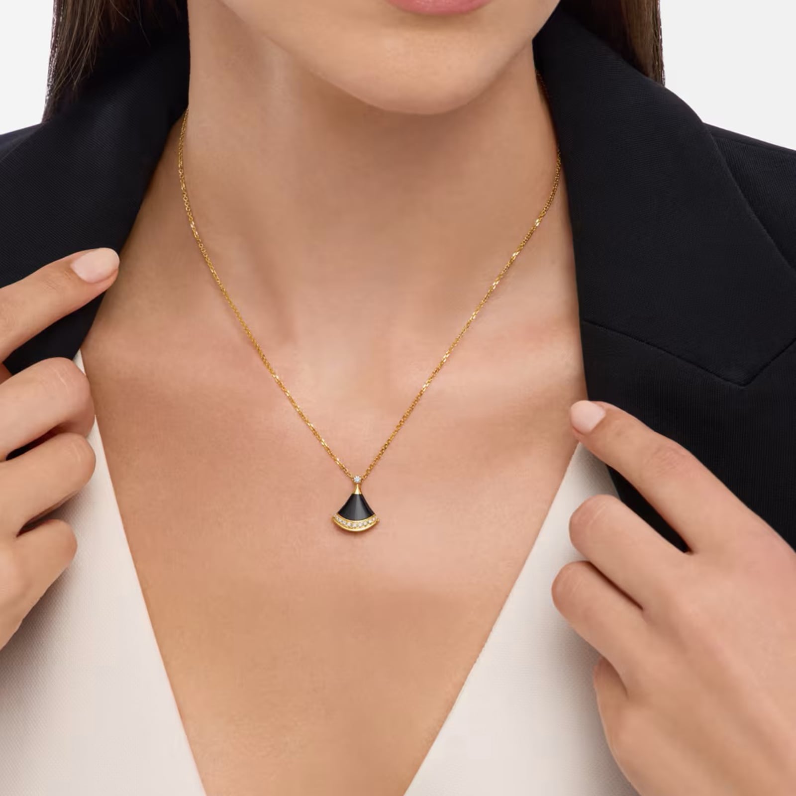Bvlgari Jewelry 18K Yellow Gold Divas' Dream Diamond & Onyx Pendant Necklace