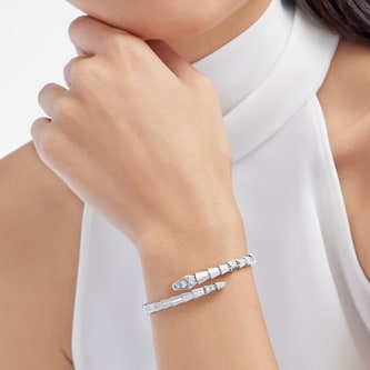 Bvlgari Jewelry 18K White Gold Serpenti Viper Pavé Diamond Bracelet - Size Small