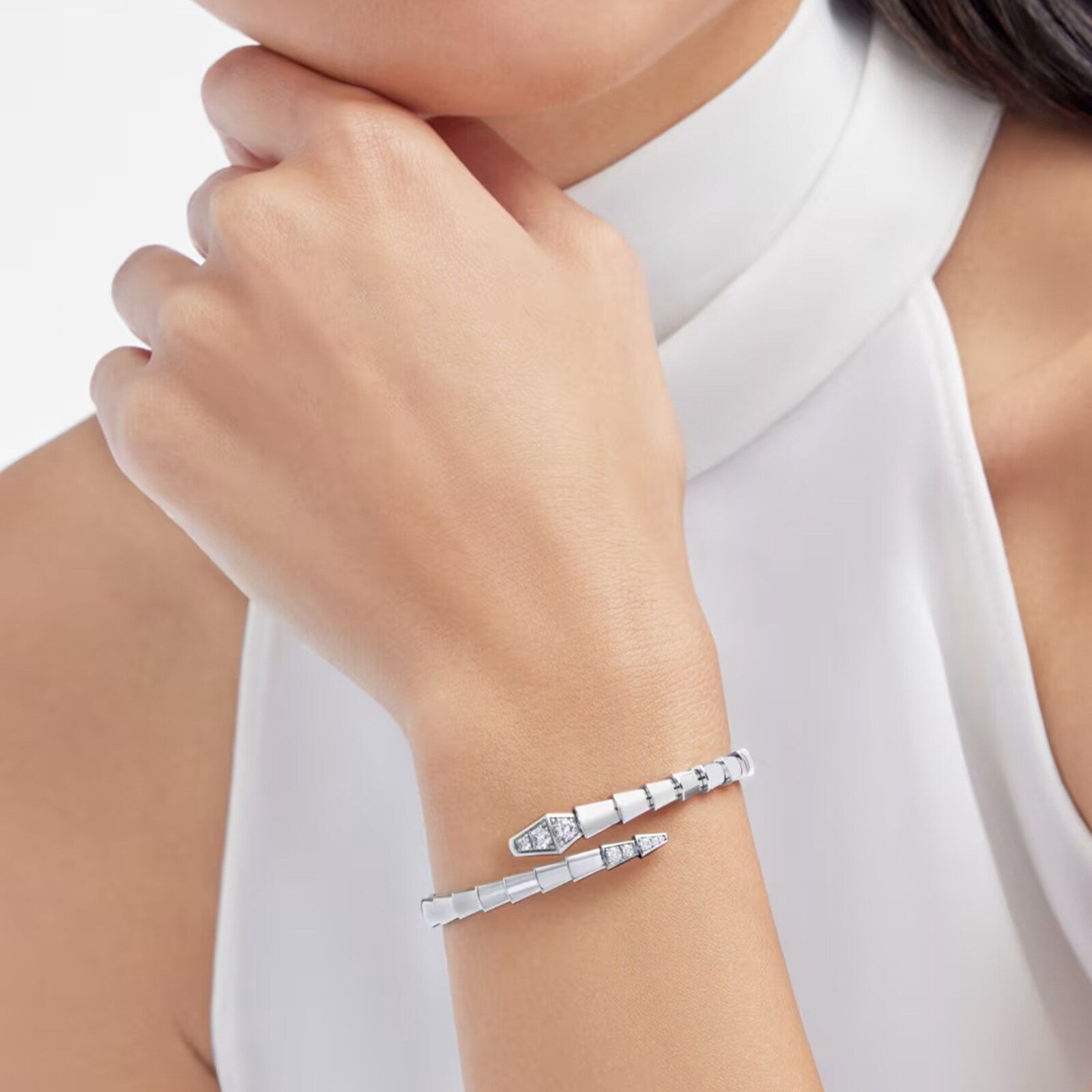 Bvlgari Jewelry 18K White Gold Serpenti Viper Pavé Diamond Bracelet - Size Small/Medium