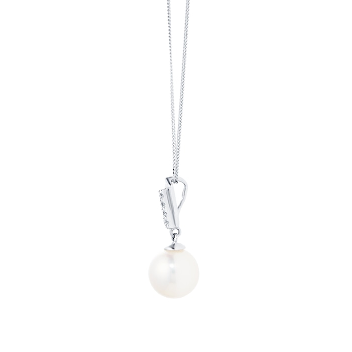 Goldsmiths 18ct White Gold Cultured Pearl & Diamond Pendant