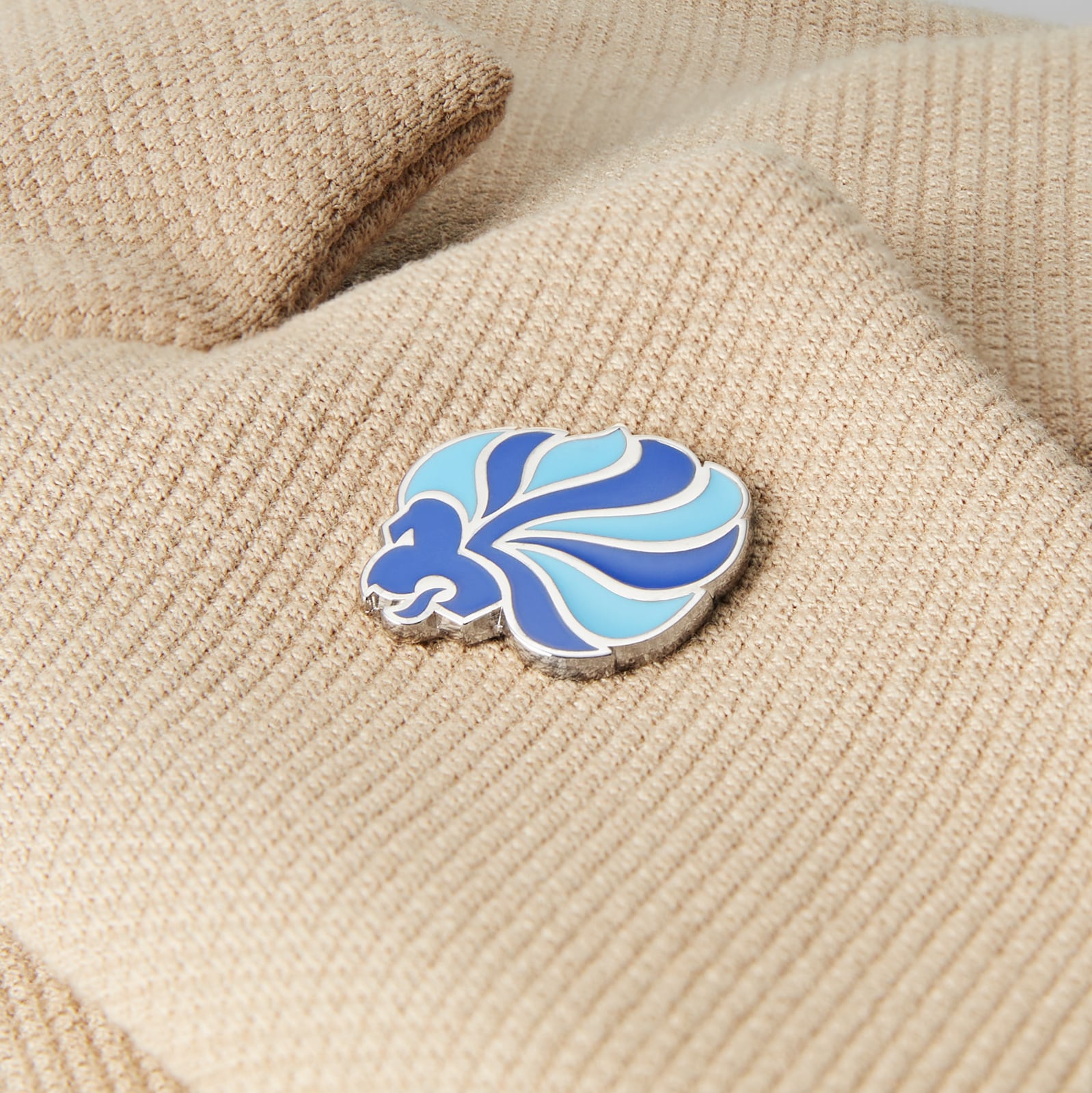 Mappin & Webb Limited Edition Team GB Sterling Silver Pin with Core Blue and Vibrant Blue Enamel