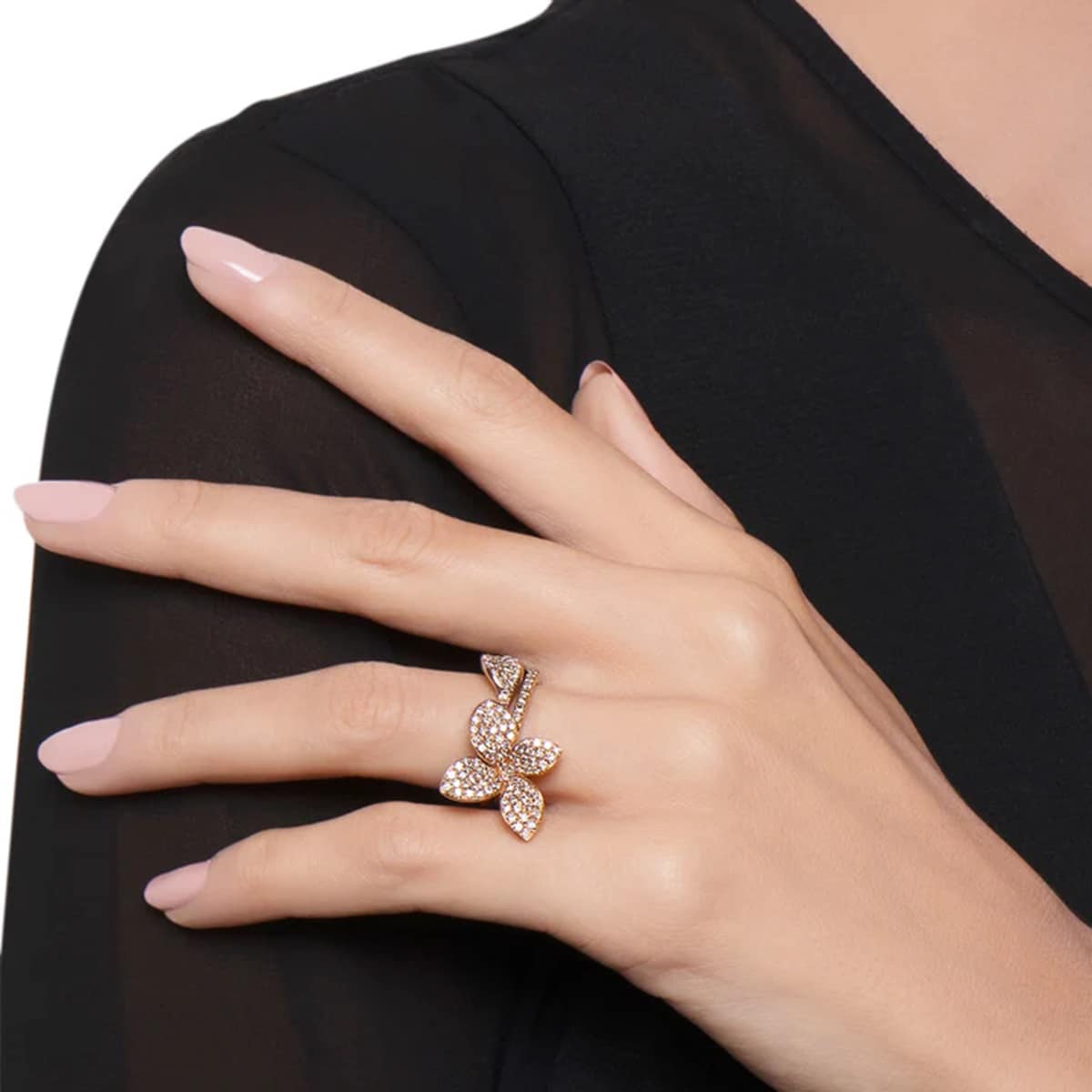 Pasquale Bruni 18k Rose Gold Petit Garden 0.81cttw White and Champagne Diamond Ring Size 6 Pasquale Bruni 18k Rose Gold Petit Garden 0.81cttw White and Champagne Diamond Ring Size 6