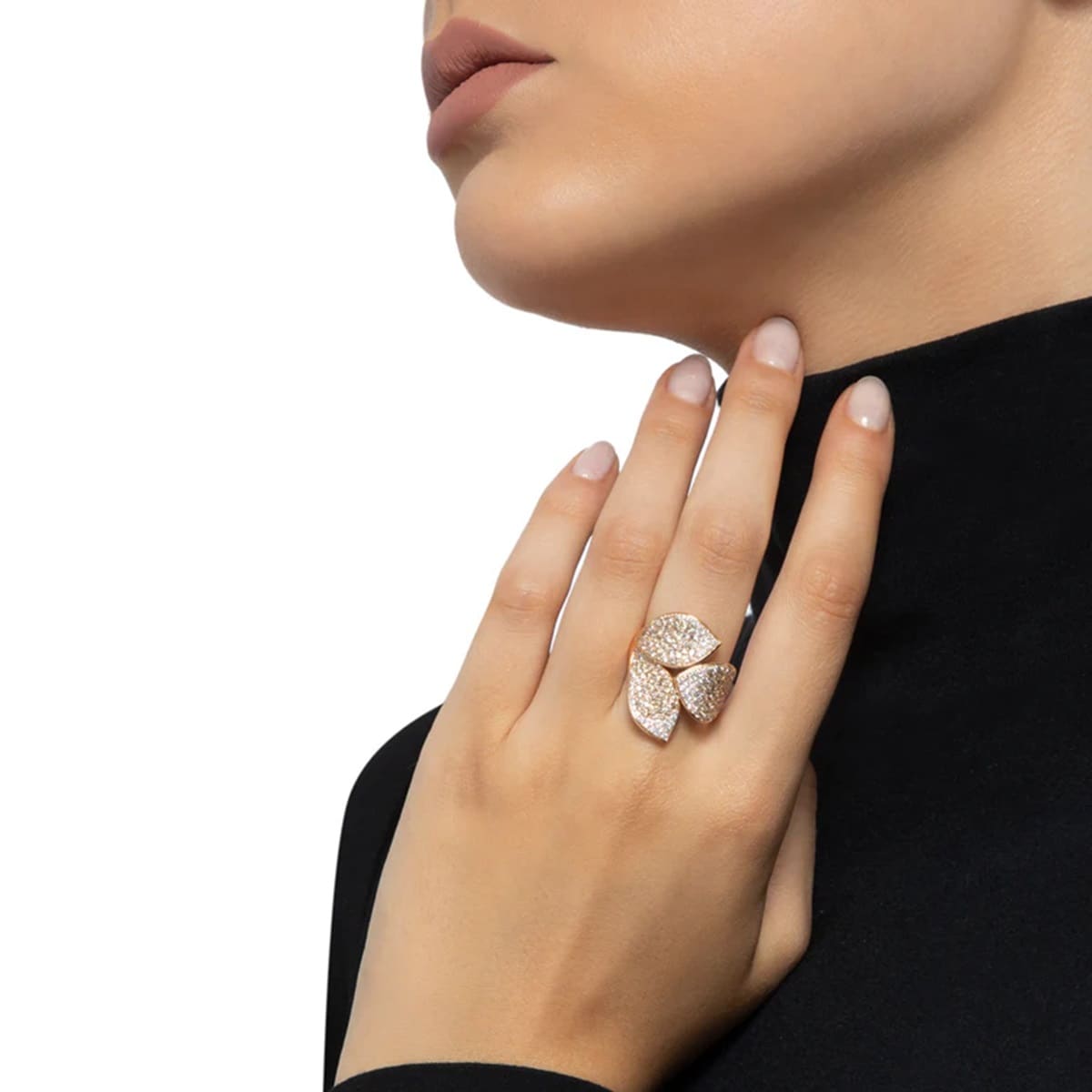 Pasquale Bruni 18k Rose Gold Giardini Segreti 2.35cttw White And Champagne Diamond Ring Size 6.75 Pasquale Bruni 18k Rose Gold Giardini Segreti 2.35cttw White And Champagne Diamond Ring Size 6.75