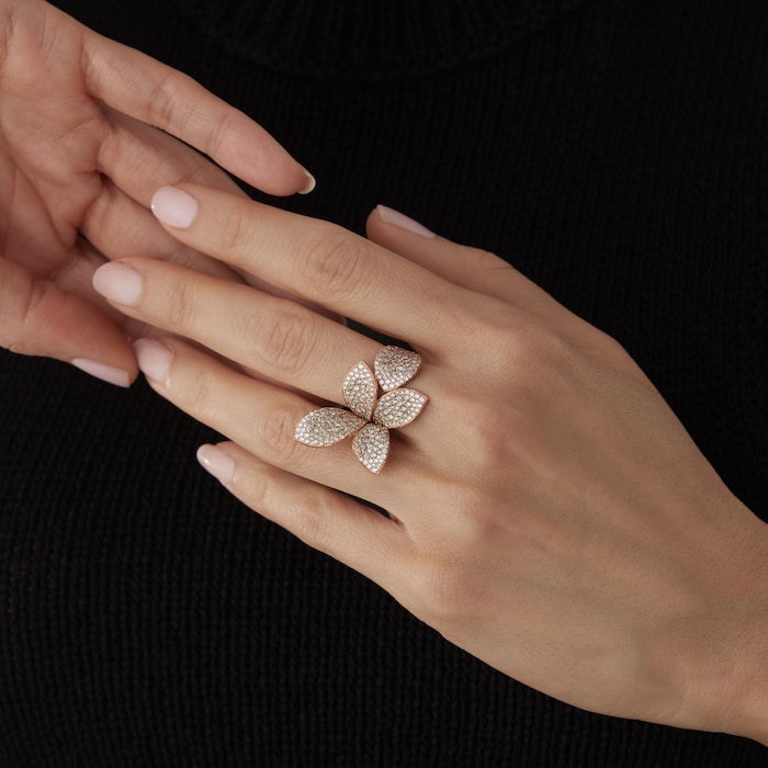 Pasquale Bruni Giardini Segreti Five Leaves Small Flower Ring in 18ct Rose Gold with White and Champagne Diamonds