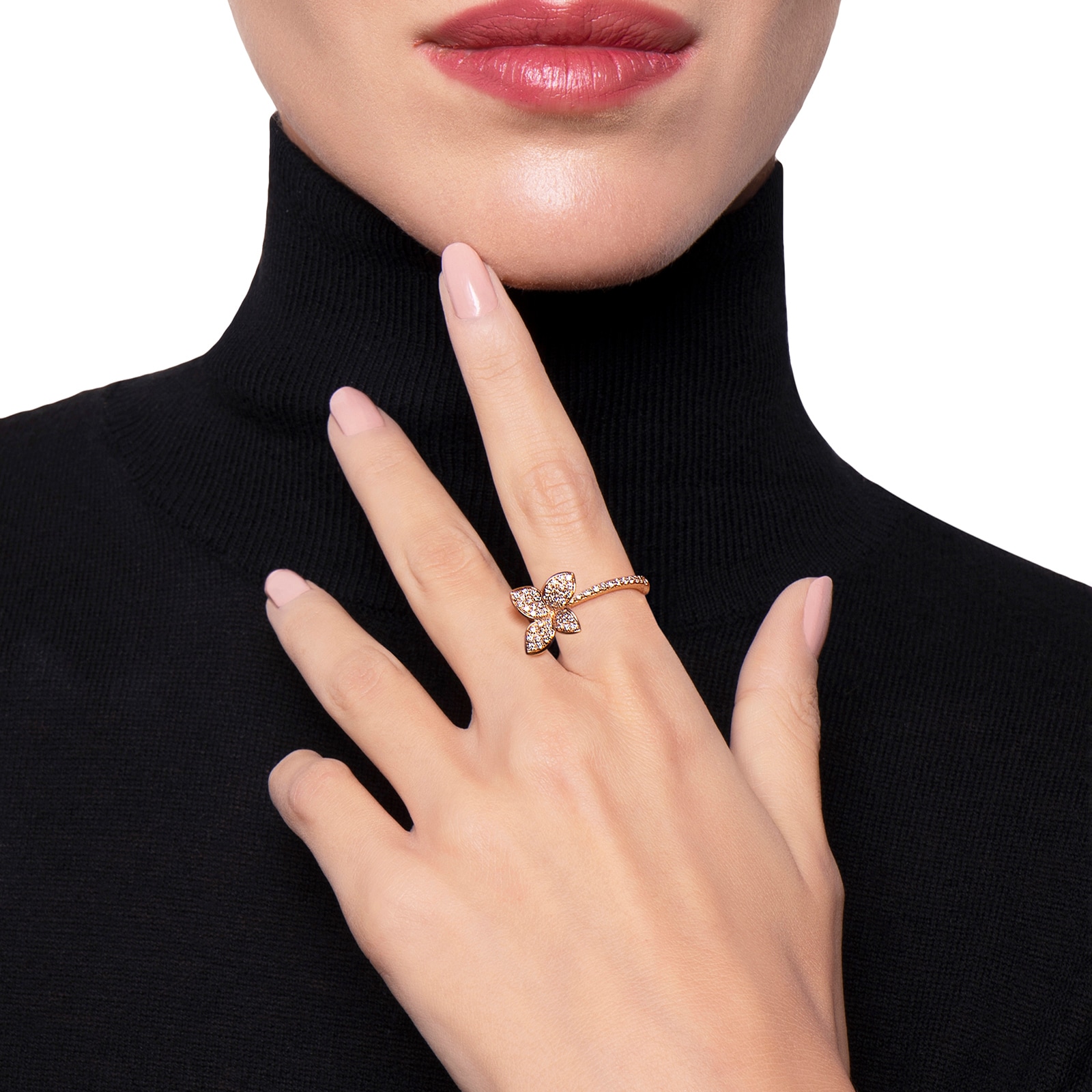 Pasquale Bruni Petit Garden Small Flower Ring in 18ct Rose Gold with Diamonds Pasquale Bruni Petit Garden Small Flower Ring in 18ct Rose Gold with Diamonds