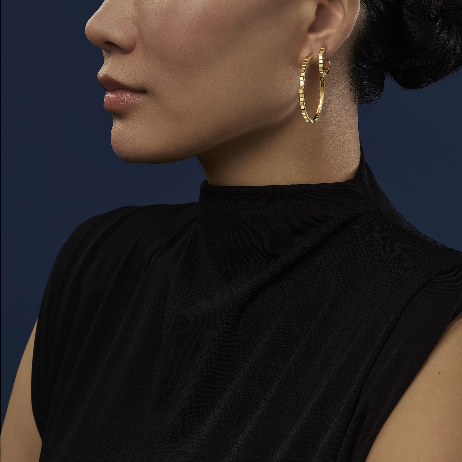 Chopard Ice Cube Yellow Gold Hoop Earring Chopard Ice Cube Yellow Gold Hoop Earring