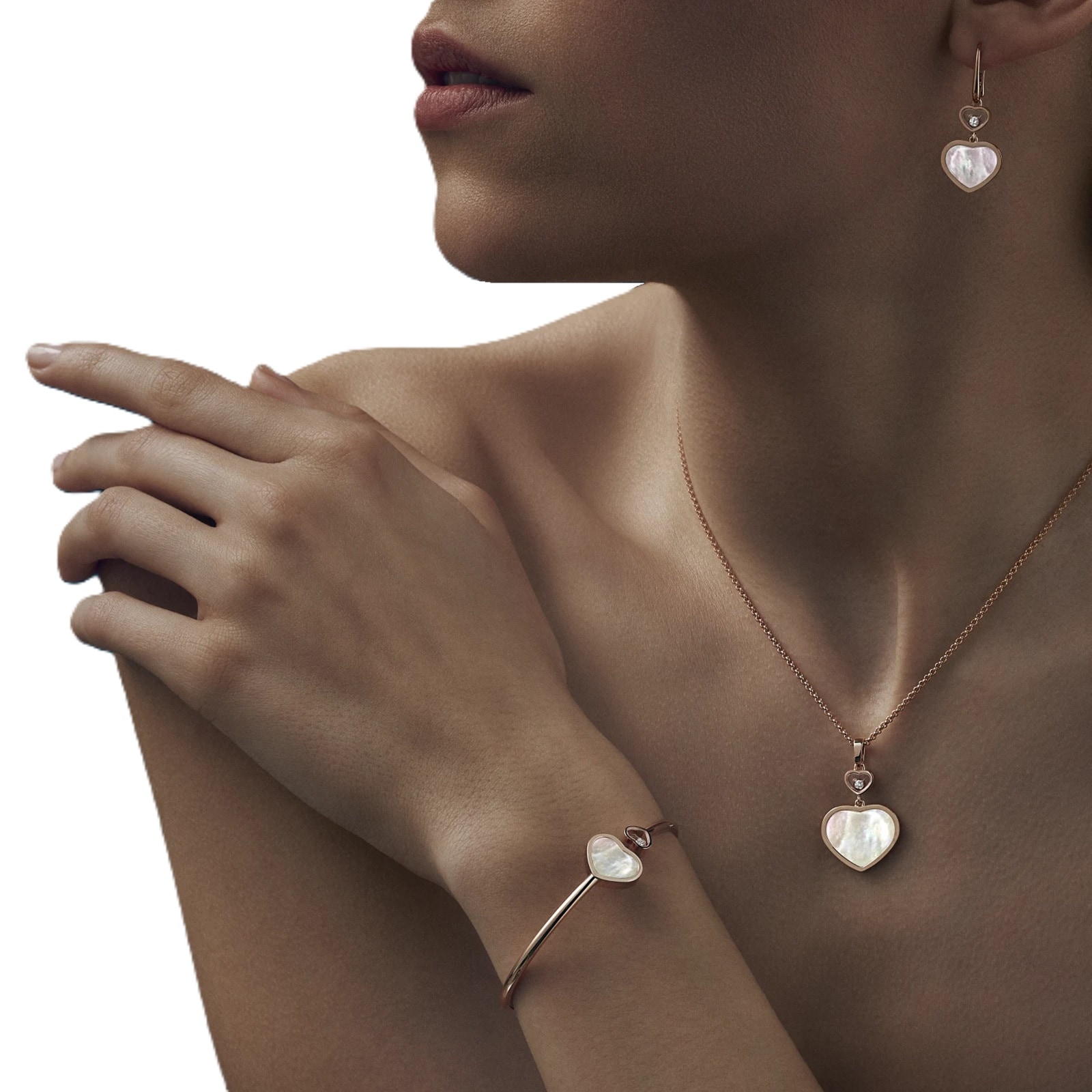 Chopard Happy Hearts Bangle In Ethical 18ct Rose Gold With Diamond And Mother Of Pearl - Size Medium Chopard Happy Hearts Bangle In Ethical 18ct Rose Gold With Diamond And Mother Of Pearl - Size Medium