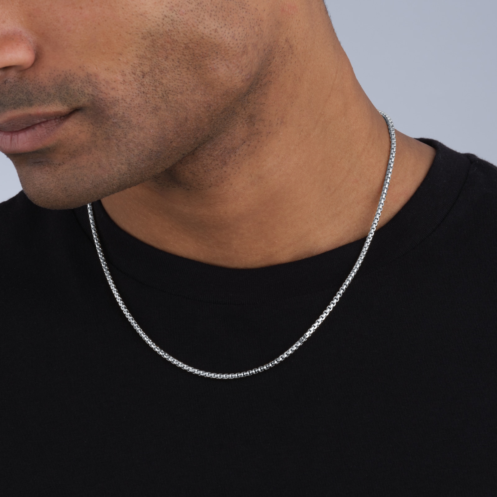 Mappin & Webb 14ct White Gold 2.7mm 18 Inch Box Chain Mappin & Webb 14ct White Gold 2.7mm 18 Inch Box Chain