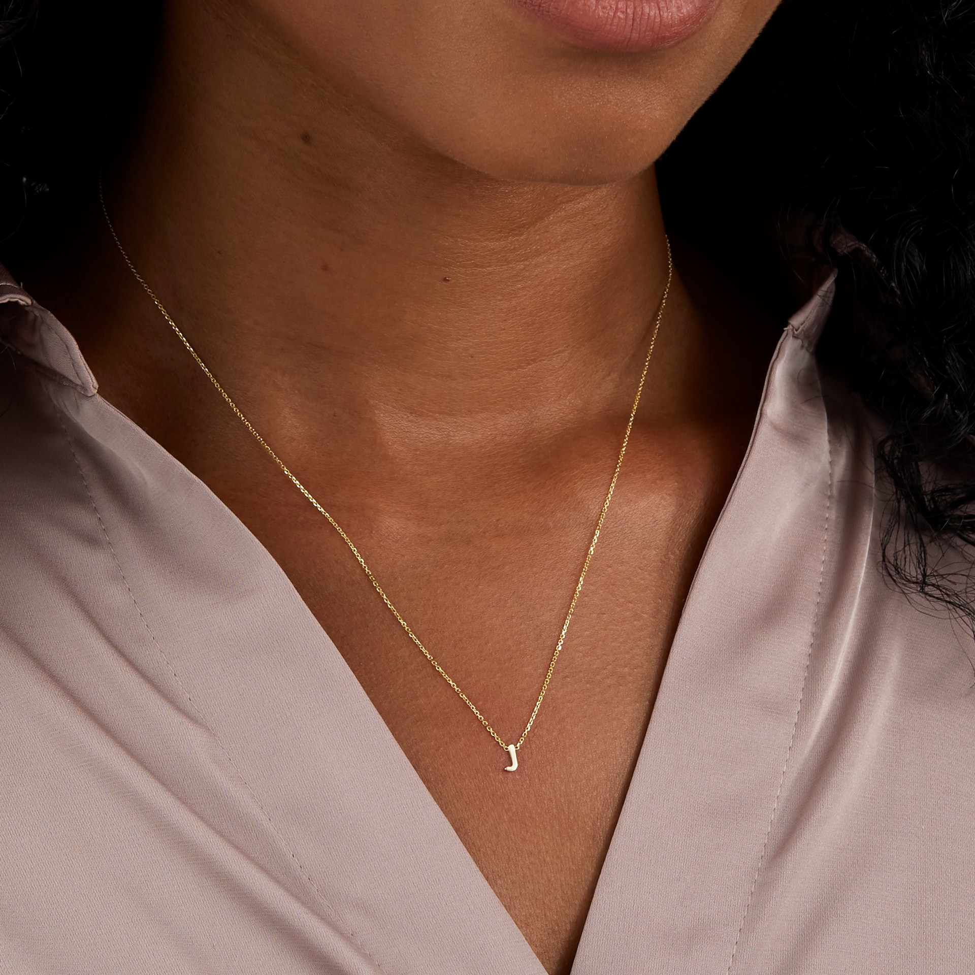 Goldsmiths 9ct Yellow Gold Letter J Pendant