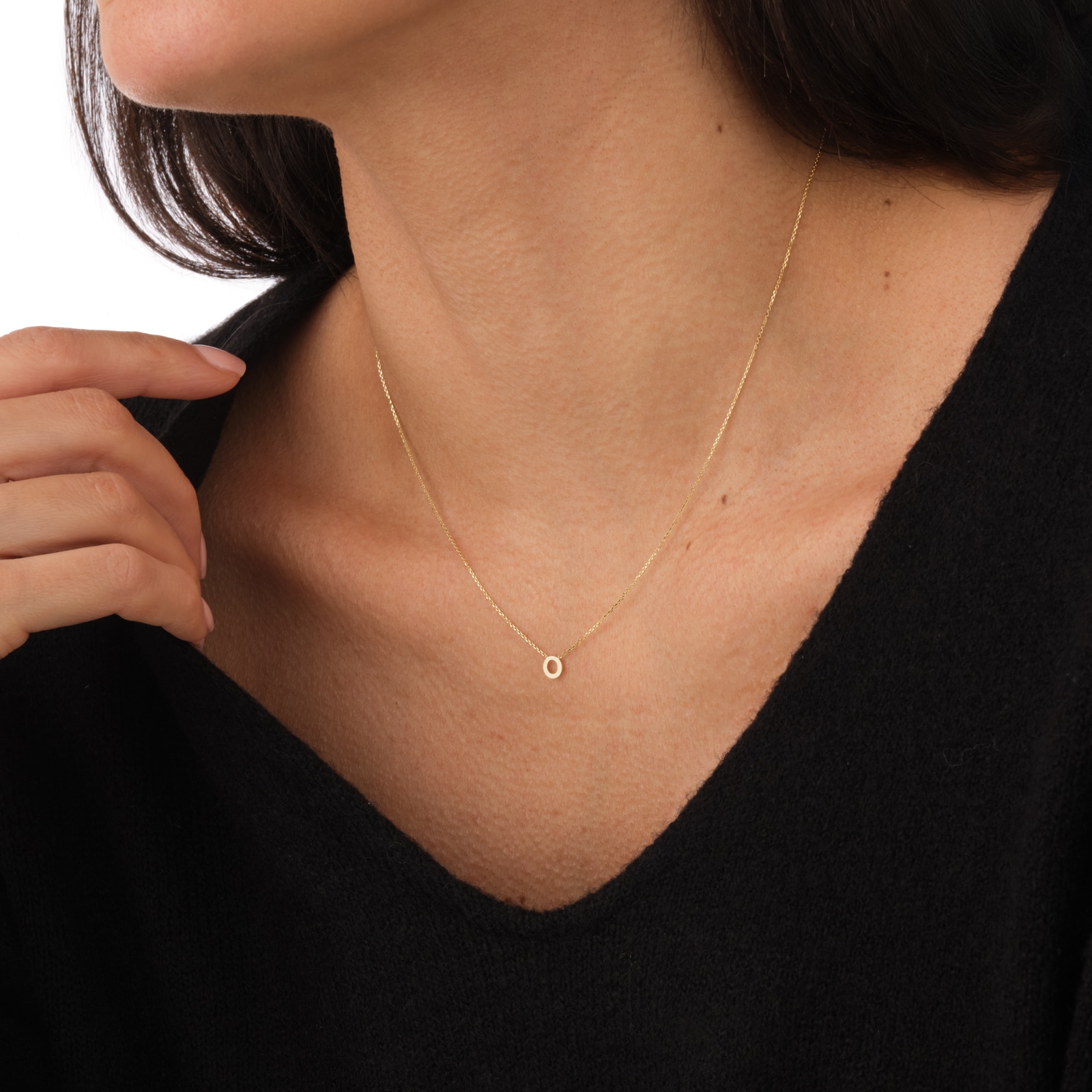 Goldsmiths 9ct Yellow Gold Letter O Pendant