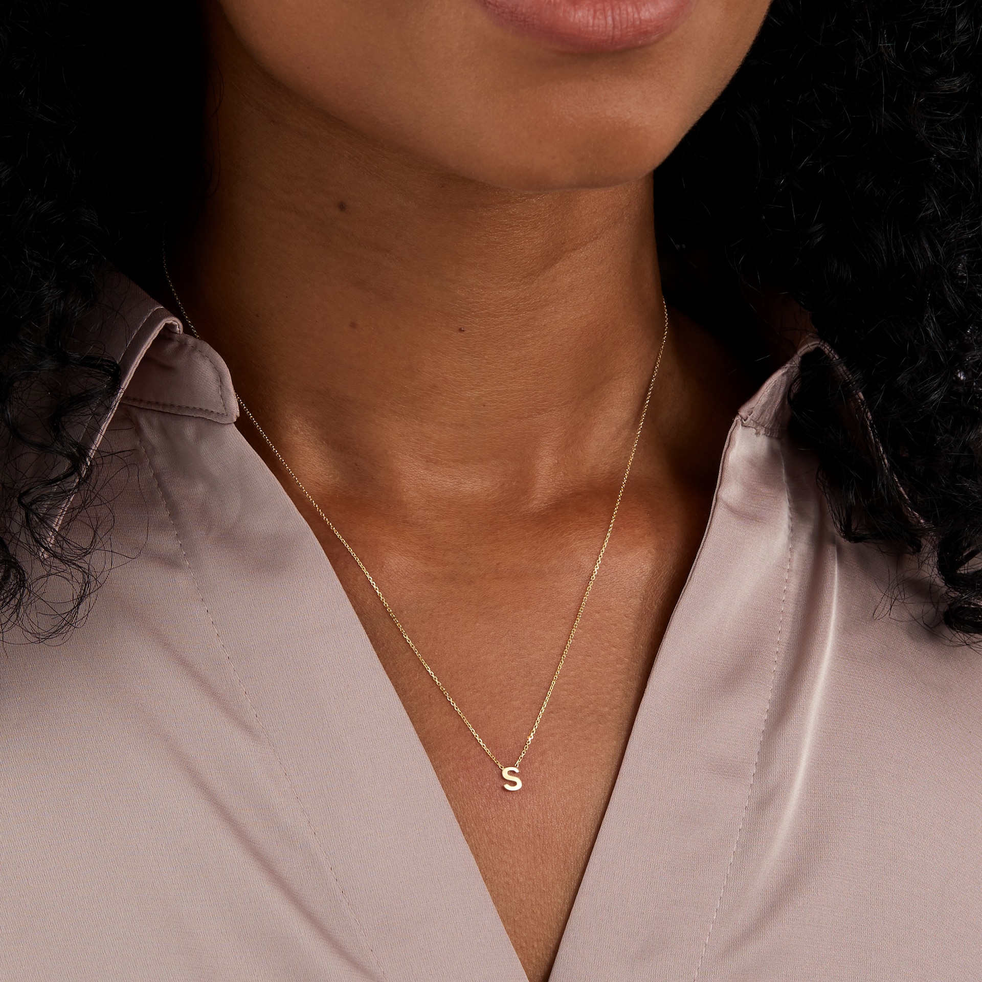 Goldsmiths 9ct Yellow Gold Letter S Pendant