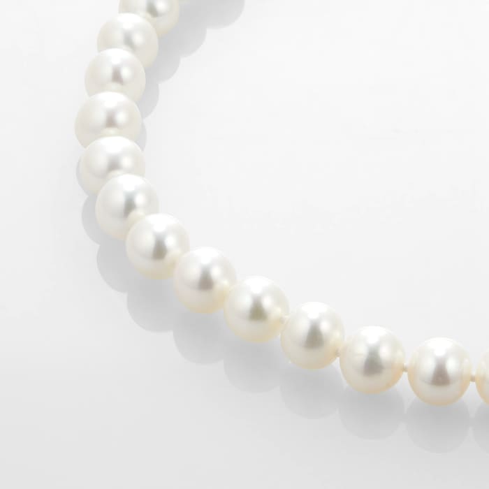 Goldsmiths 9ct Gold 7.5-8.0mm Freshwater Pearl Necklet