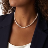 Mappin & Webb 18ct Yellow Gold 5.5-6mm Akoya Pearl 16" Necklace