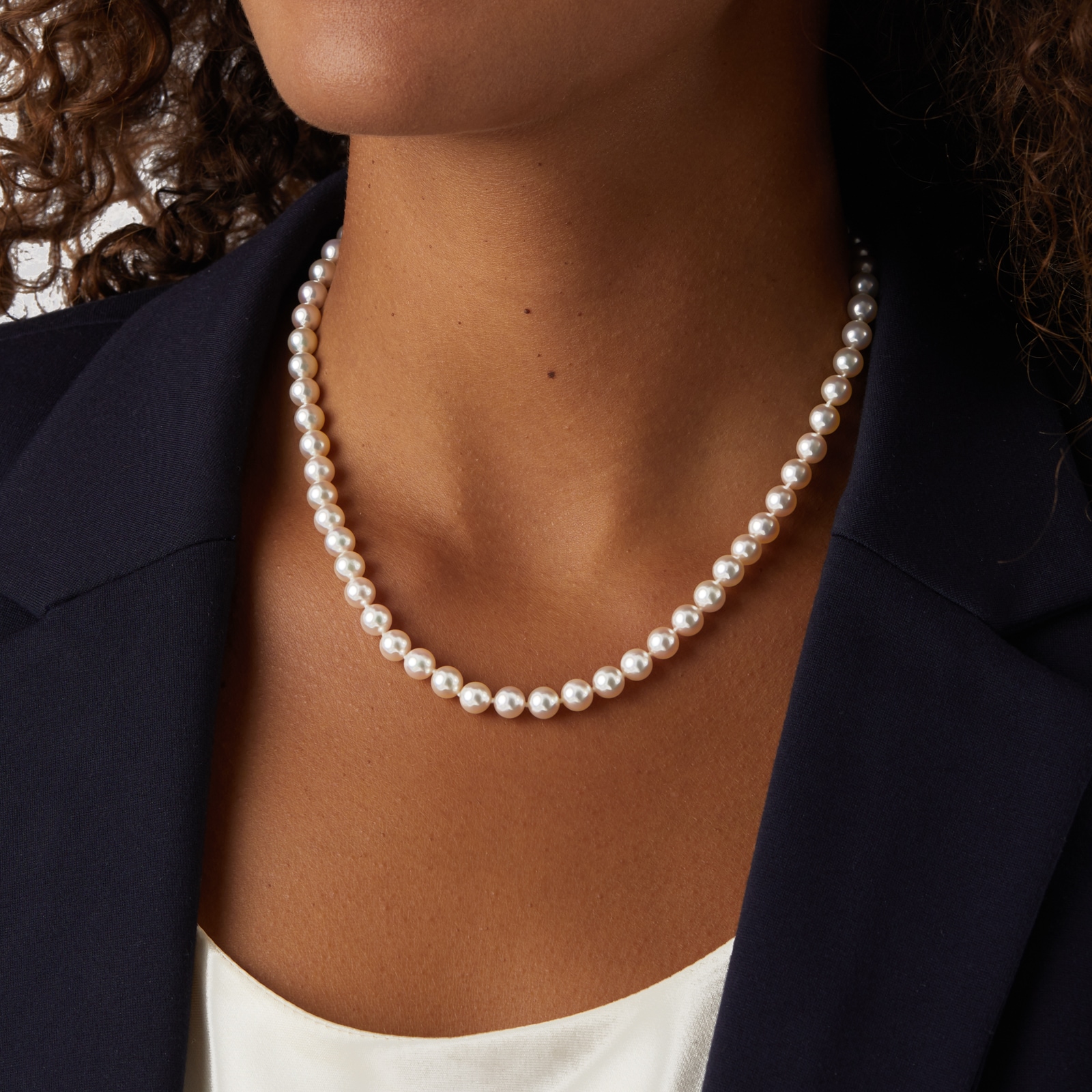 Mappin & Webb 18ct Yellow Gold 6.5-7mm Akoya Pearl 18" Necklace Mappin & Webb 18ct Yellow Gold 6.5-7mm Akoya Pearl 18" Necklace