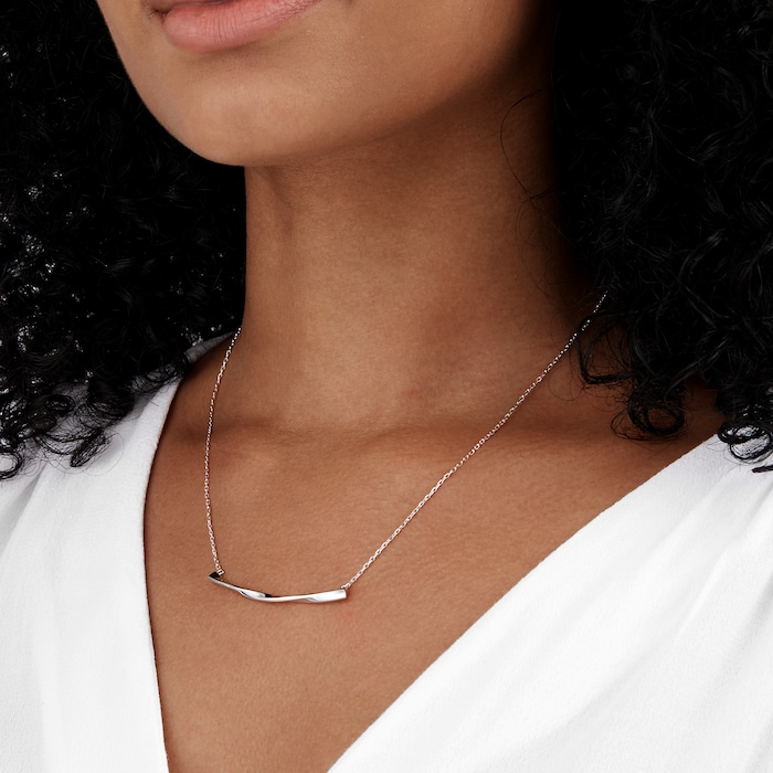 Goldsmiths Silver Fluid Twist Necklace