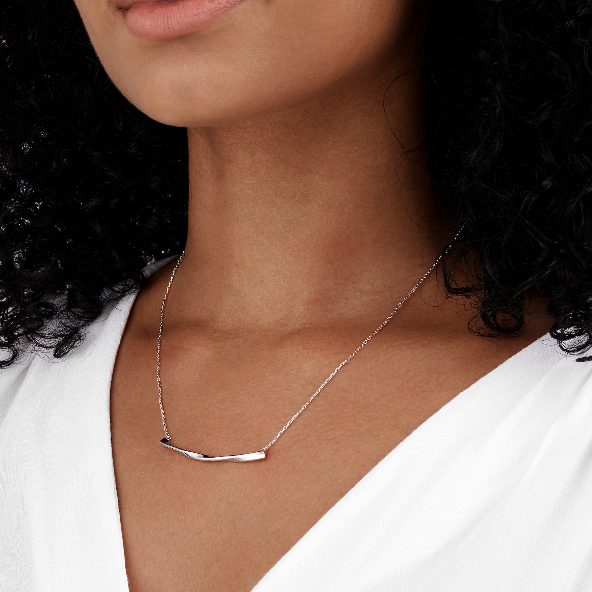 Goldsmiths Silver Fluid Twist Necklace
