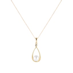 14080019 - 9ct Yellow Gold 0.01cttw Diamond & Cultured Pearl Pendant