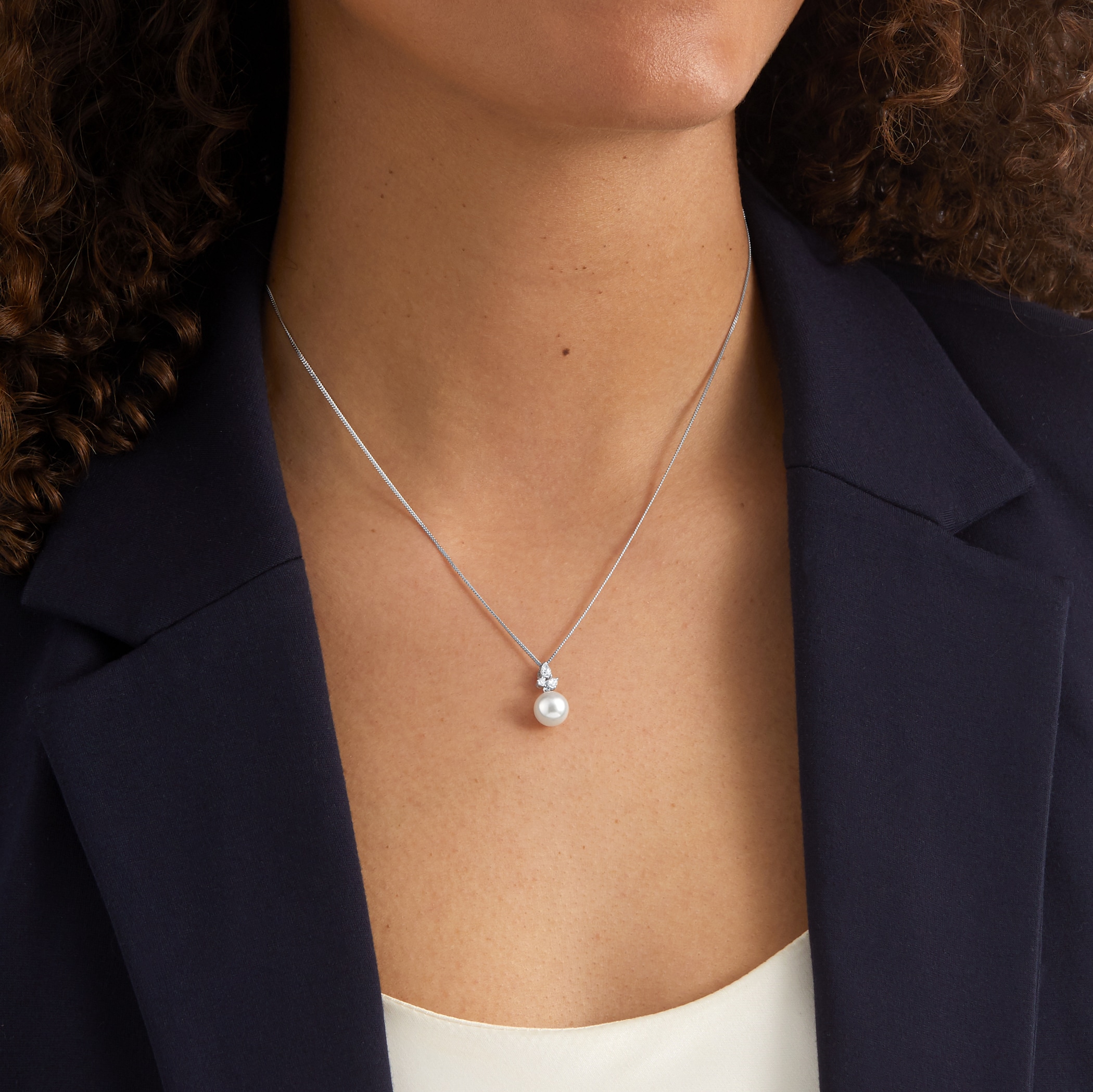 Mappin & Webb 18ct White Gold 8mm-8.5mm AA+ Akoya & 0.20cttw Marquise Cut Diamond Pendant Mappin & Webb 18ct White Gold 8mm-8.5mm AA+ Akoya & 0.20cttw Marquise Cut Diamond Pendant