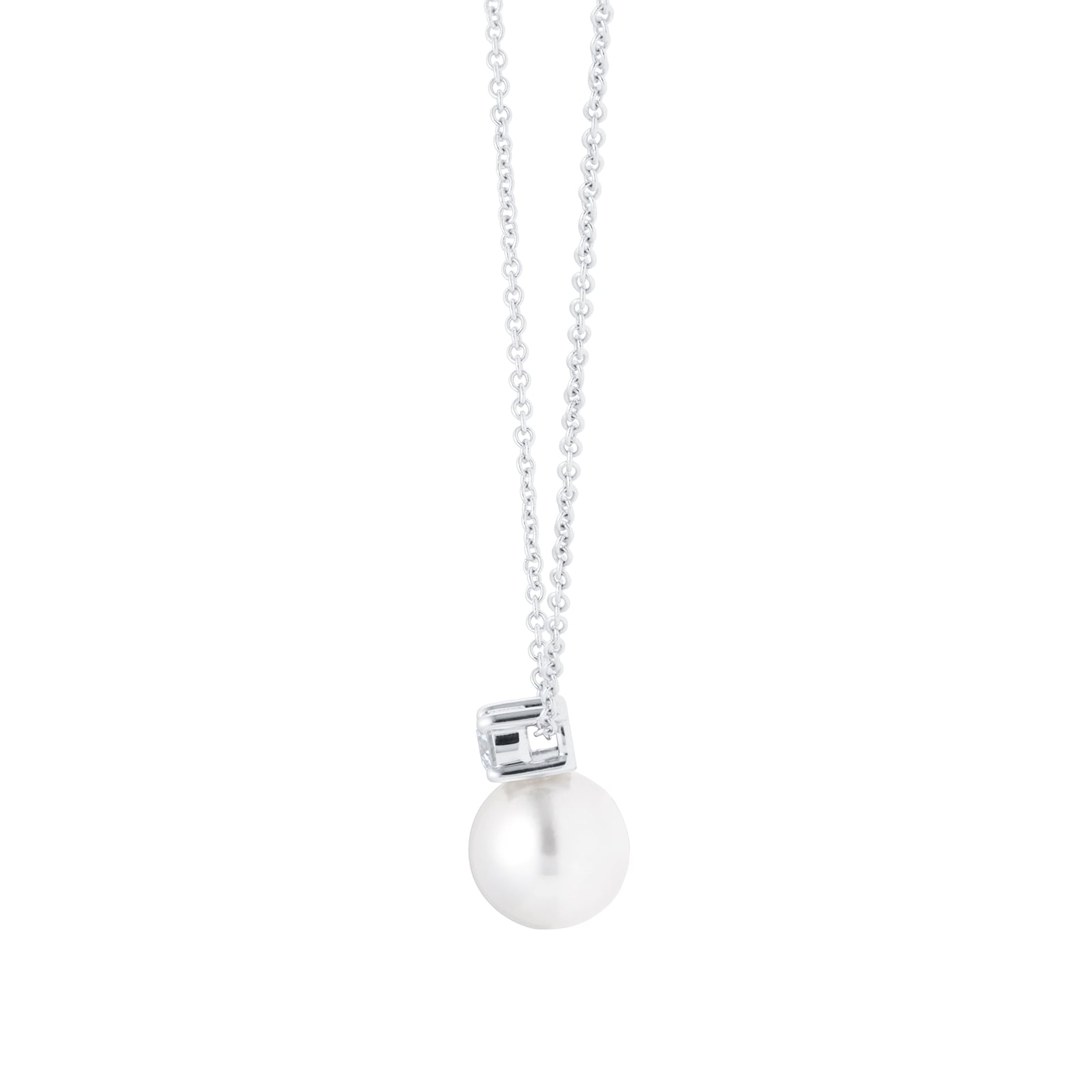 Mappin & Webb 18ct White Gold 7-7.5mm AA+ Akoya 0.10cttw Diamond Pendant