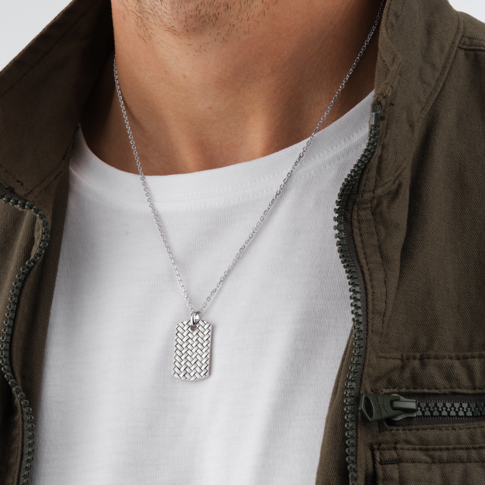 Goldsmiths Sterling Silver Dog Tag Necklace Goldsmiths Sterling Silver Dog Tag Necklace