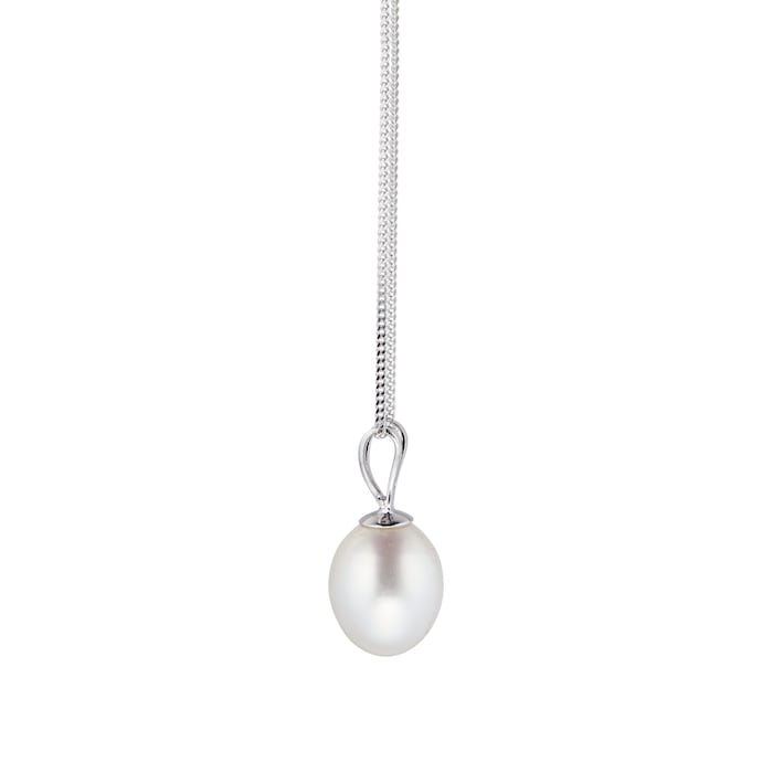 Goldsmiths 9ct Gold Freshwater Pearl Pendant and Earring Set