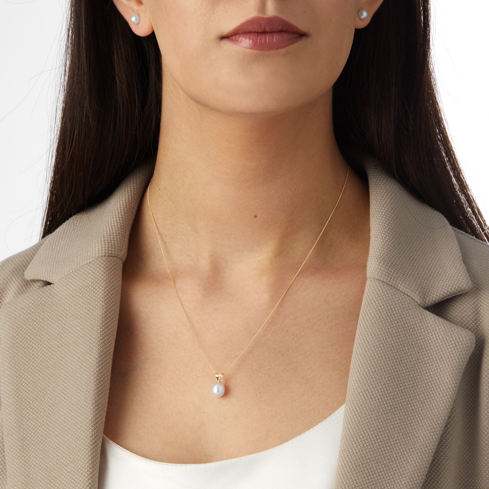 Goldsmiths 9ct Gold Freshwater Pearl Pendant and Earring Set
