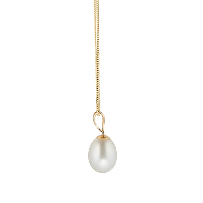 Goldsmiths 9ct Gold Freshwater Pearl Pendant and Earring Set