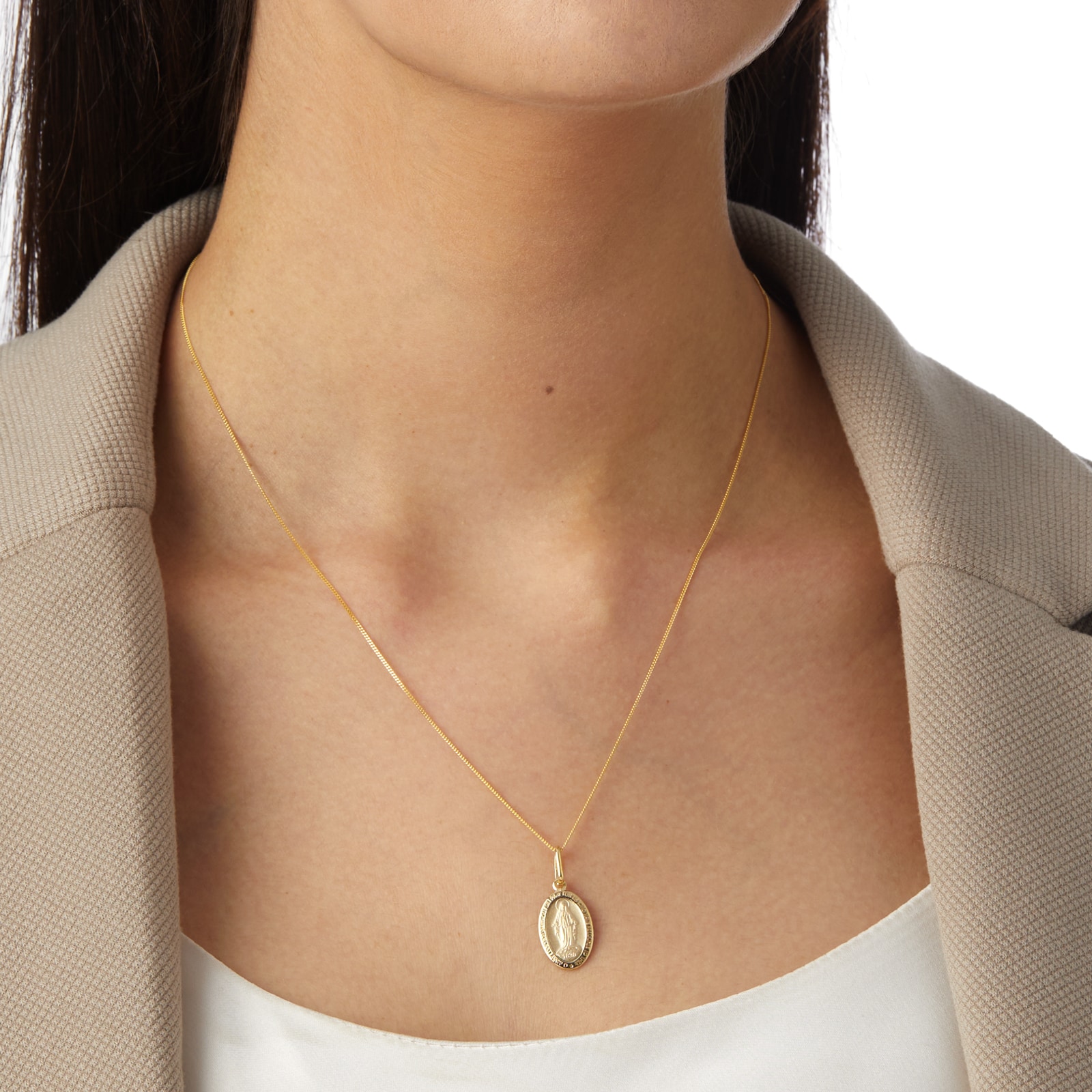 Goldsmiths 9ct Yellow Gold Oval Mary Pendant