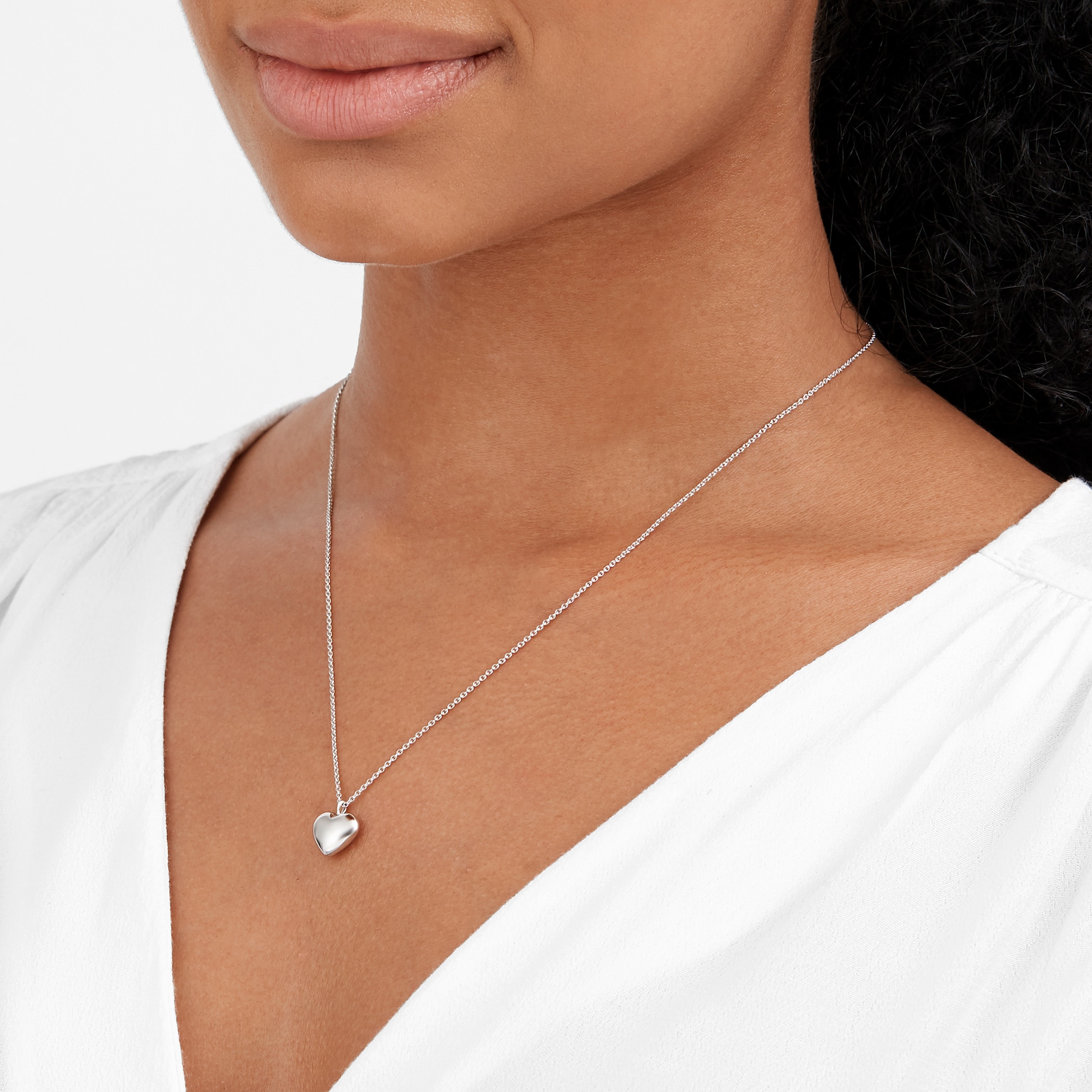 Mappin & Webb Fortune 18ct White Gold Plain Heart Pendant Mappin & Webb Fortune 18ct White Gold Plain Heart Pendant