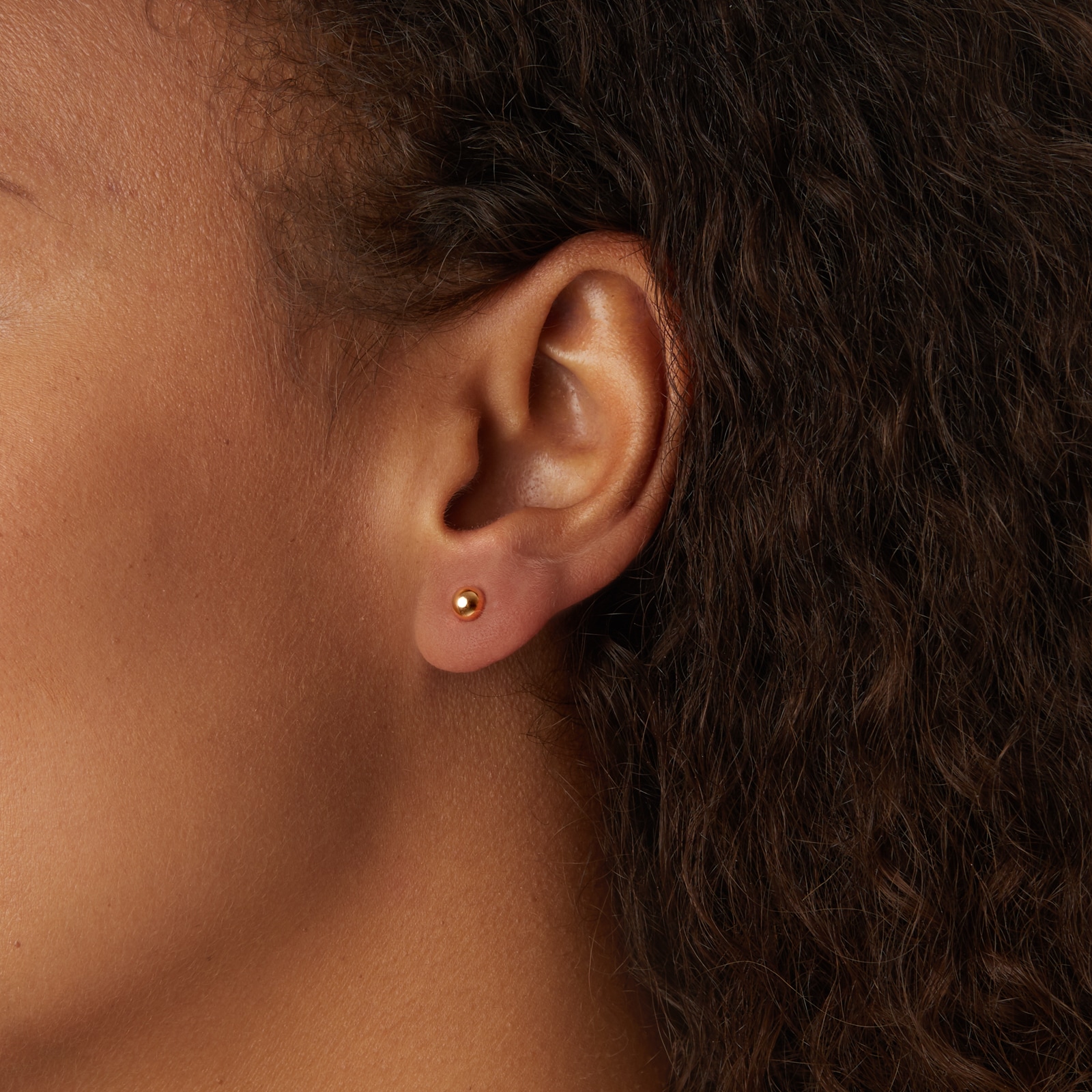 Mappin & Webb 18ct Yellow Gold 5mm Ball Stud Earrings Mappin & Webb 18ct Yellow Gold 5mm Ball Stud Earrings