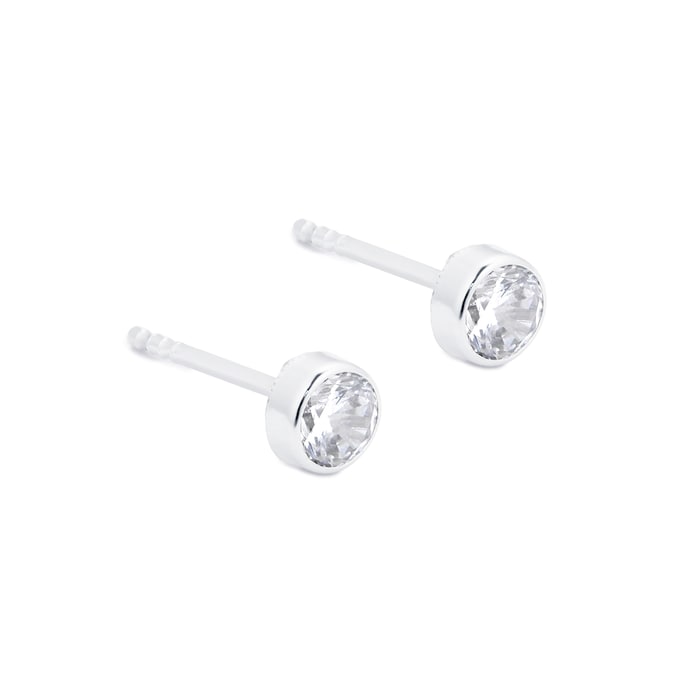 Goldsmiths 9ct White Gold Rub over Cubic Zirconia Stud Earrings 5.57. ...