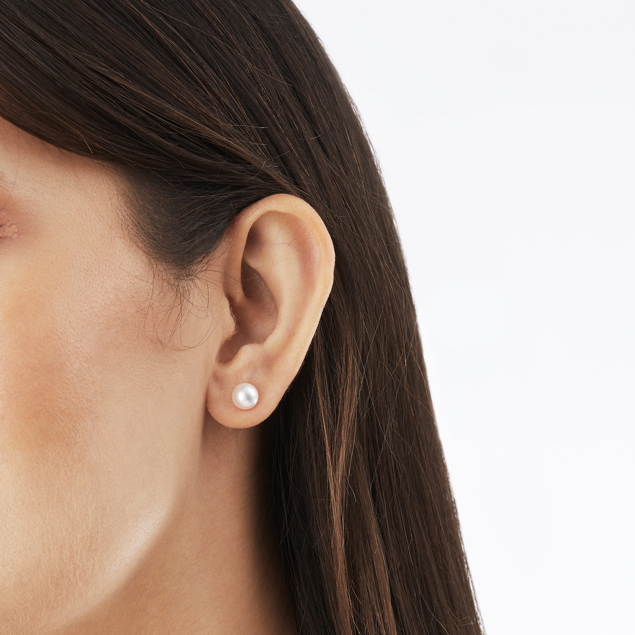 Mappin & Webb 18ct Yellow Gold 7-7.5mm Akoya Pearl Stud Earrings Mappin & Webb 18ct Yellow Gold 7-7.5mm Akoya Pearl Stud Earrings