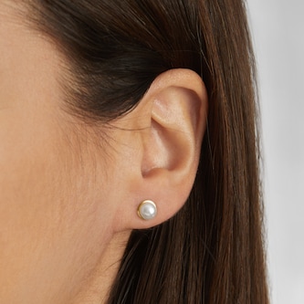 Goldsmiths 9ct Yellow Gold 5mm Freshwater Pearl Stud Earrings