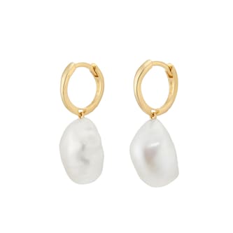 Mappin 
Webb 18ct Yellow Gold Fresh Water Pearl Fluid Hoop Earrings