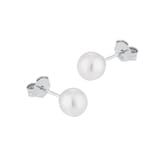 Mappin & Webb 18ct White Gold 7x7.5mm Akoya Pearl Stud Earrings
