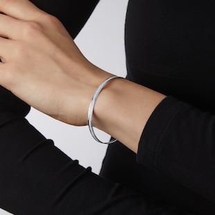 Best Luxury 
9ct White Gold 4mm Stardust Bangle