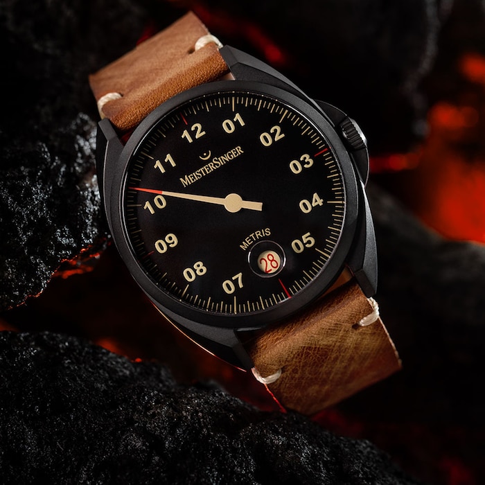 MeisterSinger Metris Black Line