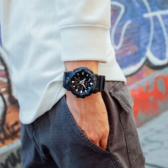 Casio G-SHOCK Analog-Digital GA-700 Series Mens Watch Black & Silver 57.5mm