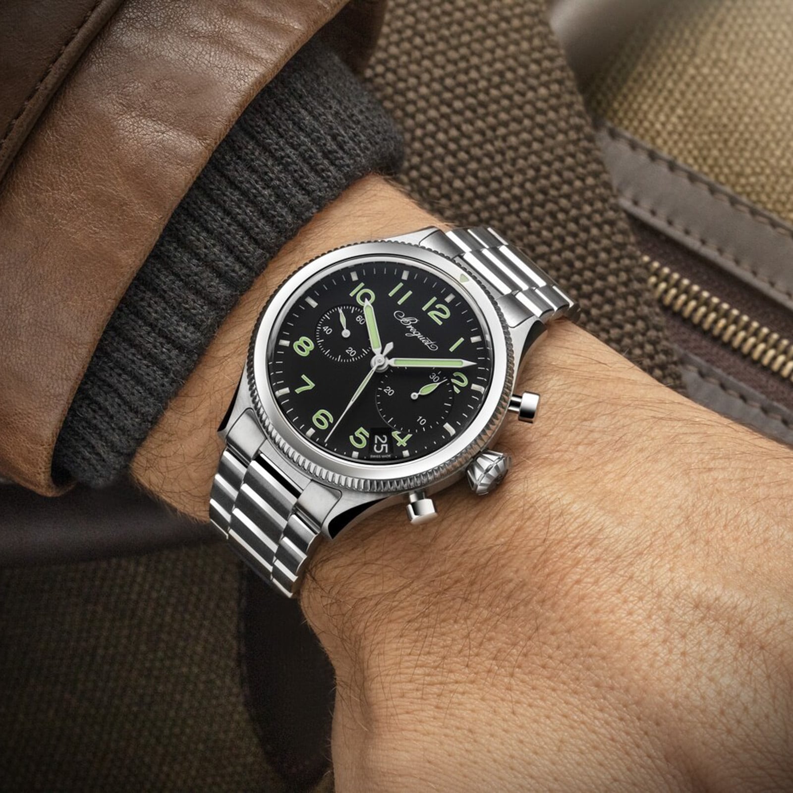Breguet Type 20 Chronographe 2057 42mm Mens Watch Black Breguet Type 20 Chronographe 2057 42mm Mens Watch Black