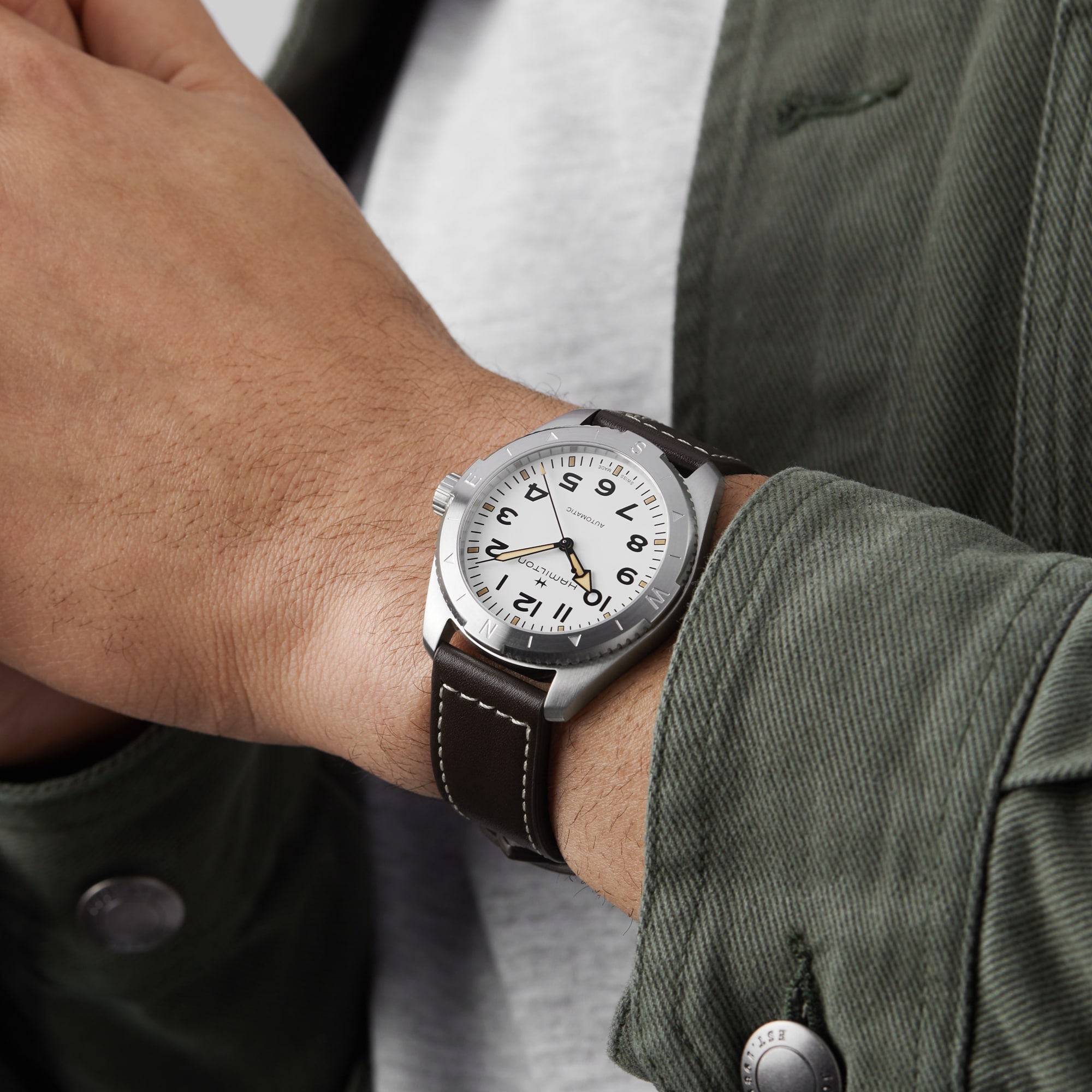 Hamilton Khaki Field Expedition 41mm Mens Watch White Hamilton Khaki Field Expedition 41mm Mens Watch White