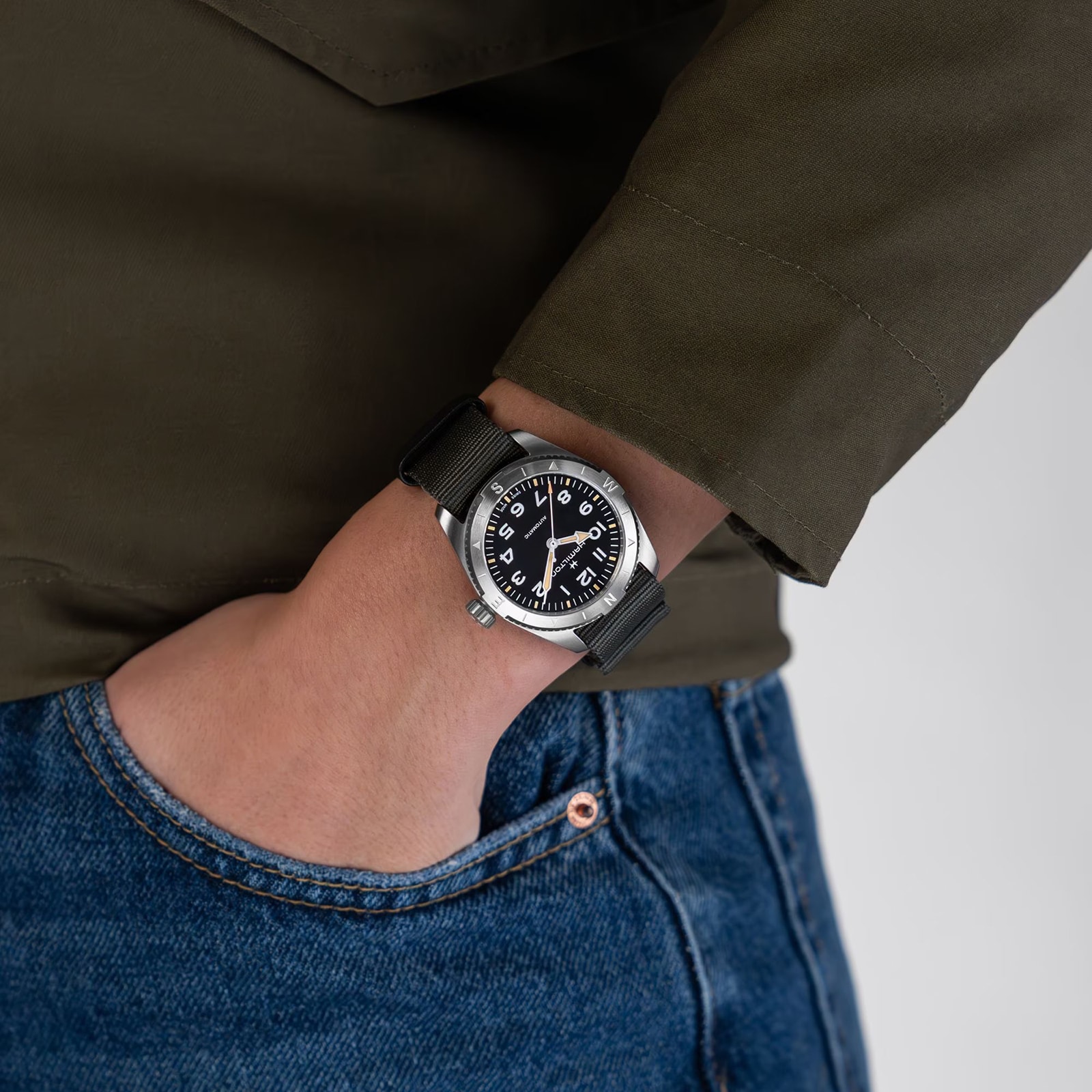 Hamilton Khaki Field Expedition Auto 41mm Mens Watch Black Hamilton Khaki Field Expedition Auto 41mm Mens Watch Black