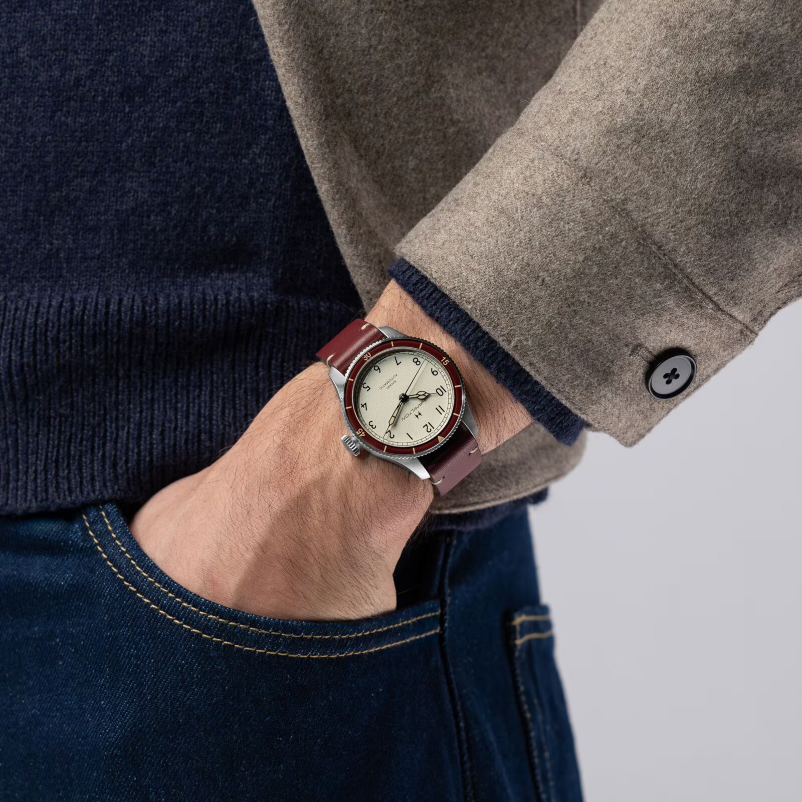 Hamilton Khaki Aviation Pilot Pioneer 38mm Mens Watch White