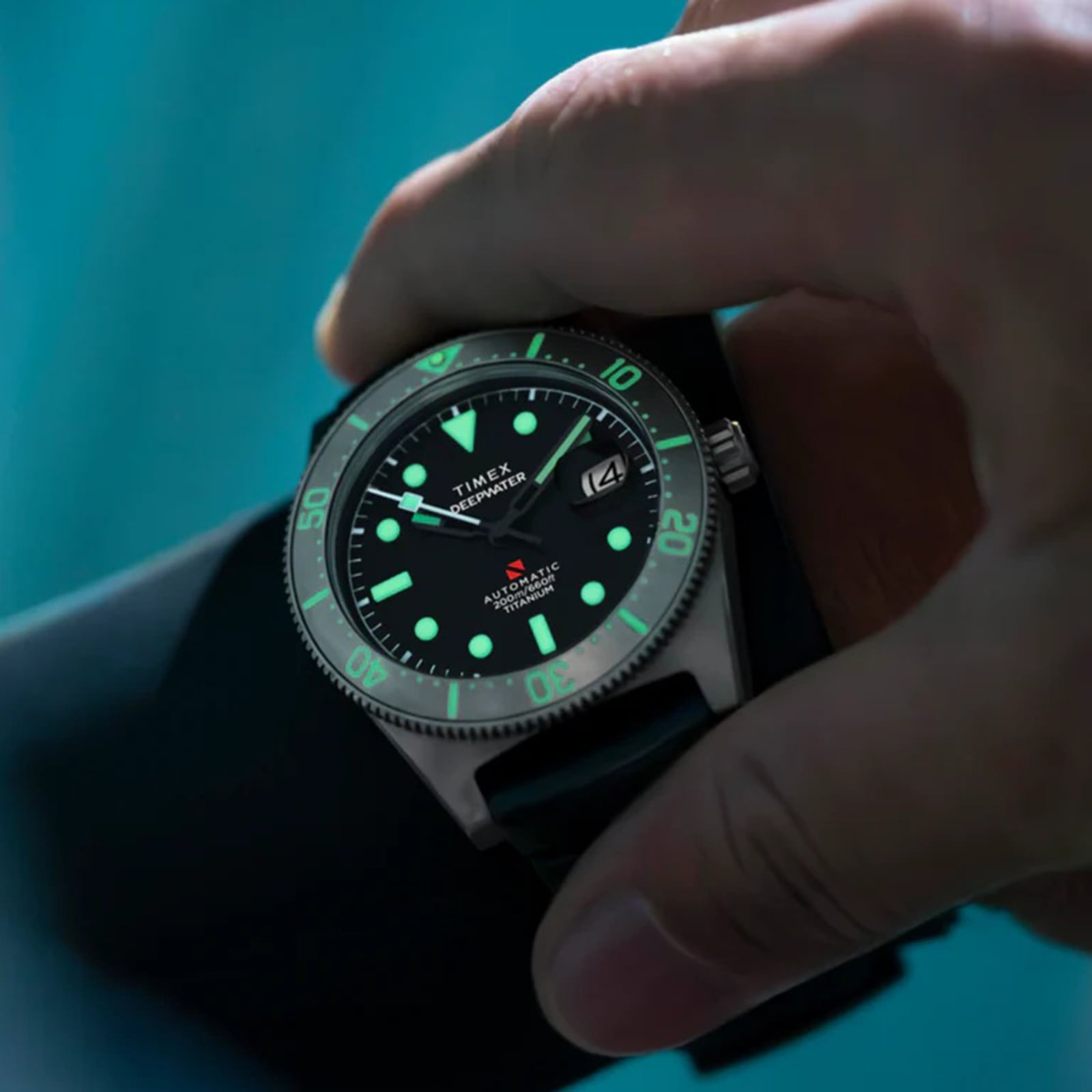 Timex Deepwater Reef 200 Titanium Automatic 41mm Mens Watch Black