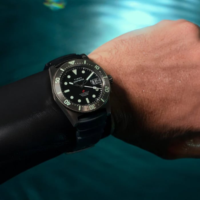 Timex Deepwater Reef 200 Titanium Automatic 41mm Mens Watch Black