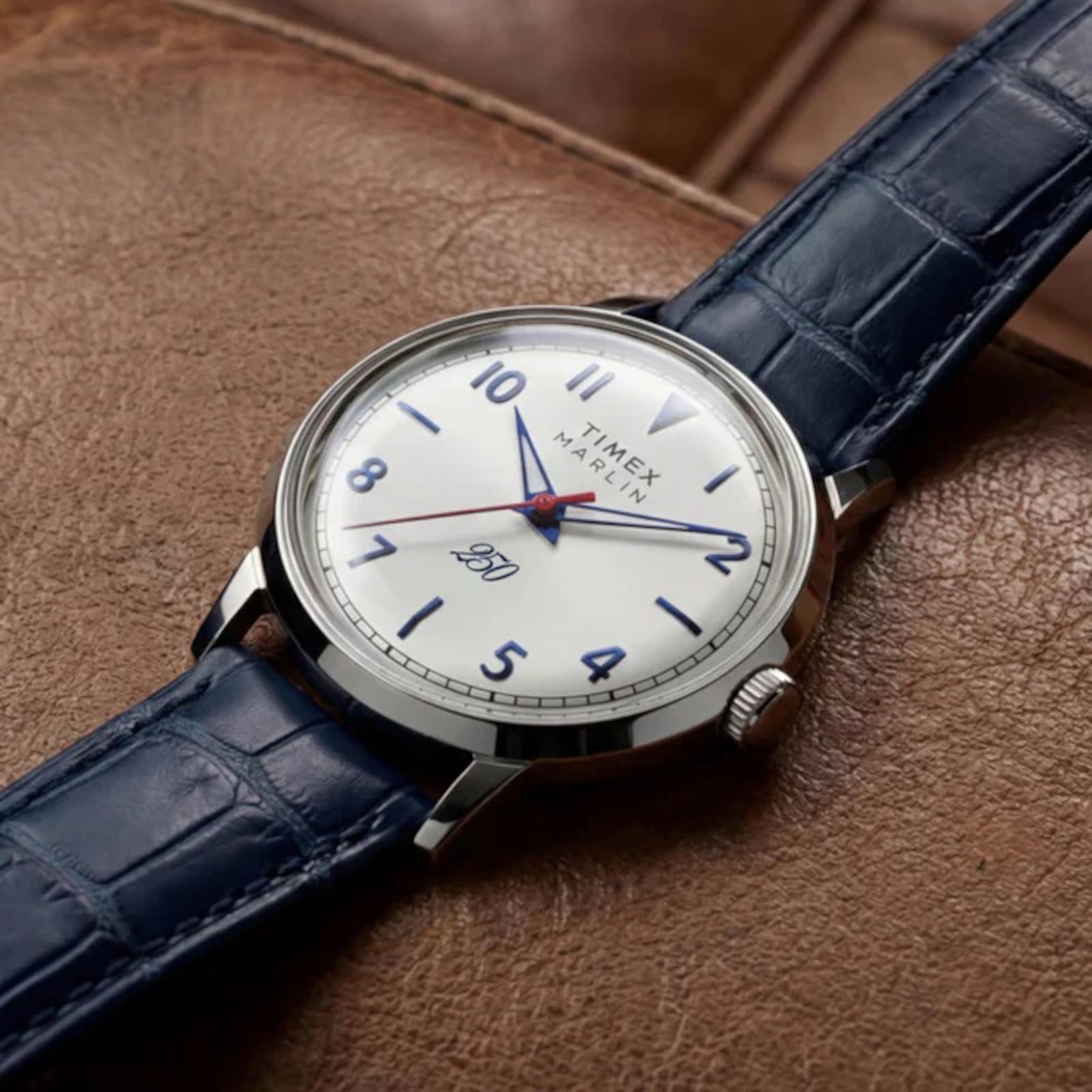 Timex Marlin America 250 34mm, Leather Strap, Men's Watch