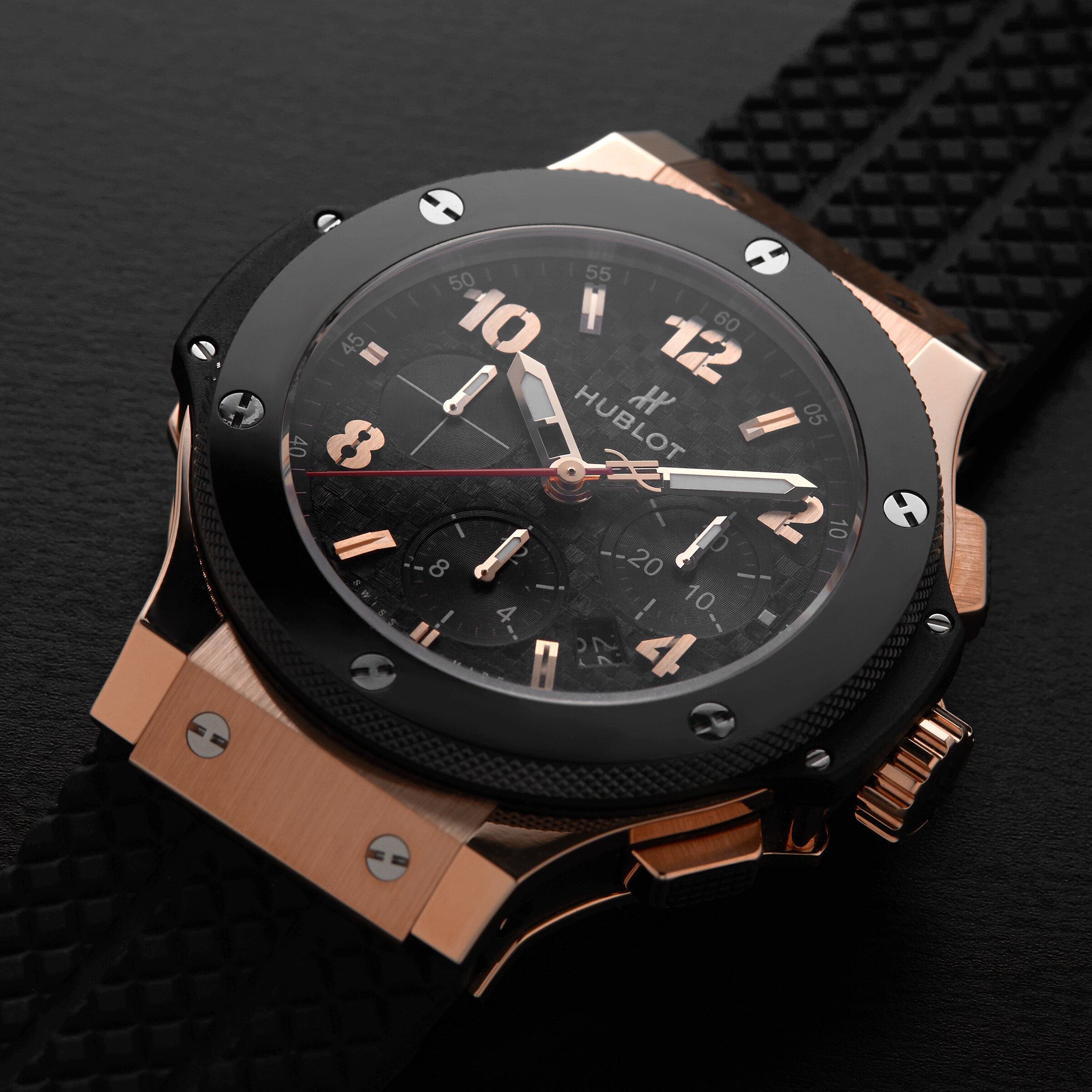 Hublot big bang gold ceramic sale